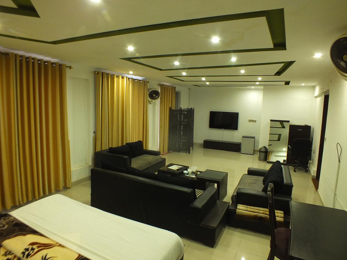 Capetown Guest House Islamabad Bagian luar foto