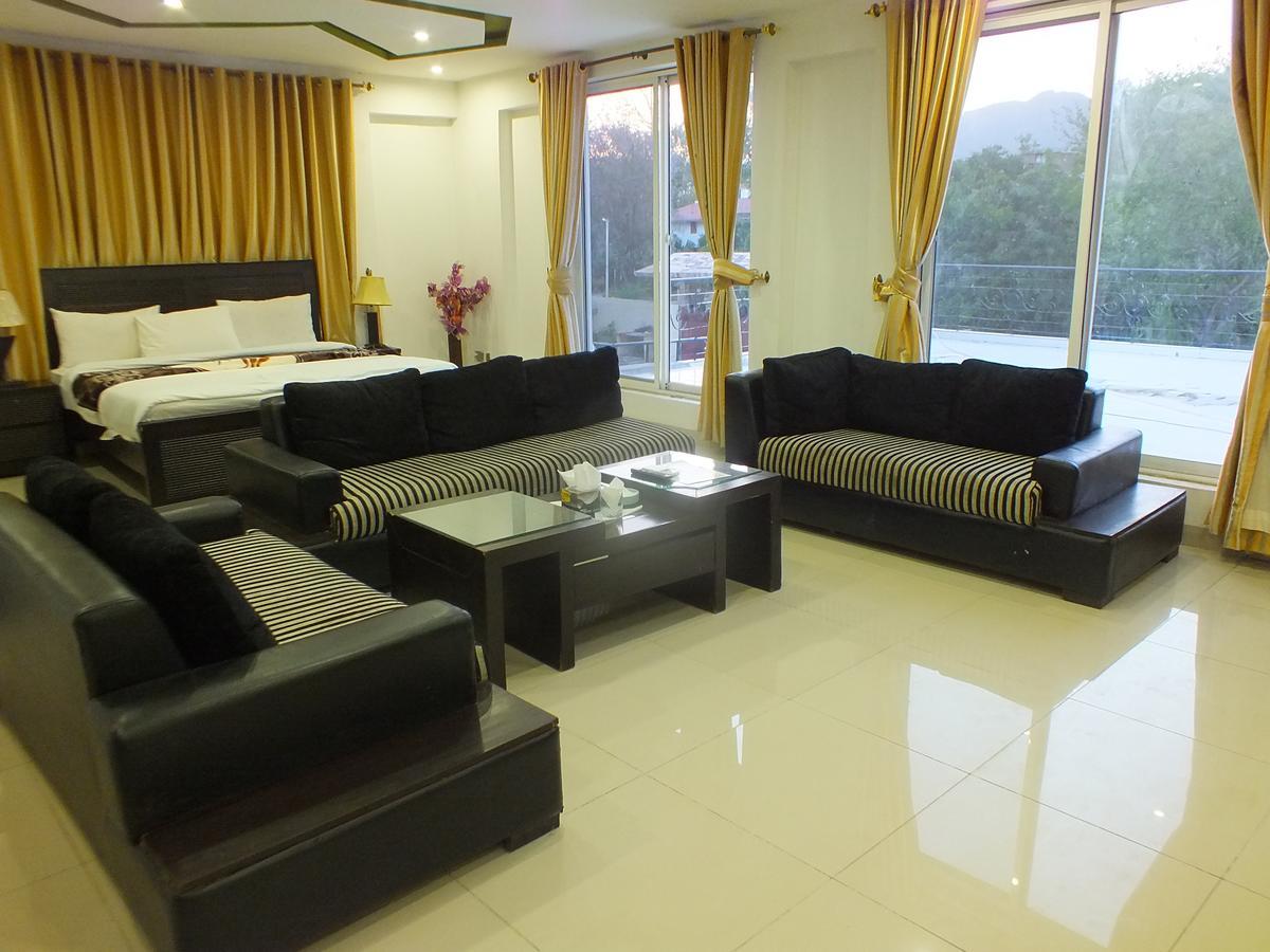 Capetown Guest House Islamabad Bagian luar foto