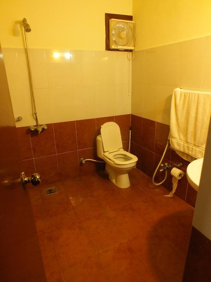 Capetown Guest House Islamabad Bagian luar foto