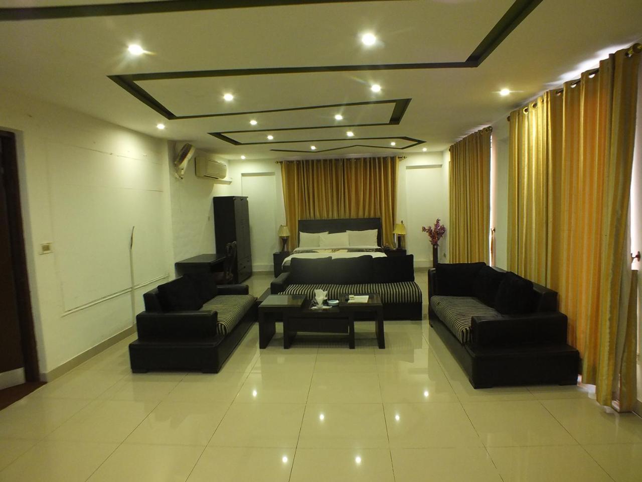 Capetown Guest House Islamabad Bagian luar foto